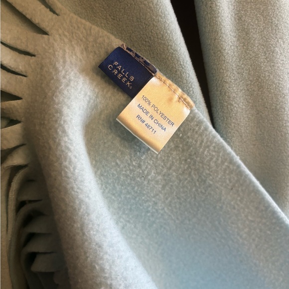 Falls Creek, Light Blue, Scarf and Hat set - Picture 2 of 3